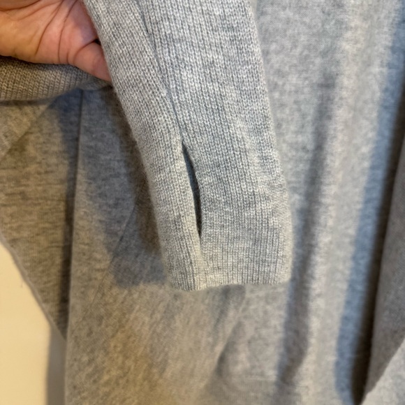 Athleta Gray Cashmere Wool Nirvana Cocoon Pranayama Wrap Cardigan Sweater Medium - Picture 4 of 10